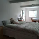 Baekgaarden Lyndelse