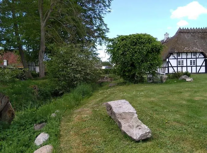 Baekgaarden Nocleg ze śniadaniem Lyndelse